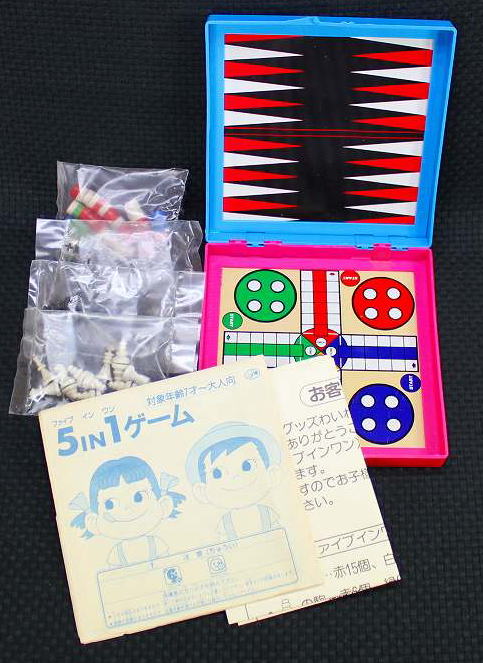 不二家 ペコちゃん 5in1ゲーム 【ワケアリ品】の画像