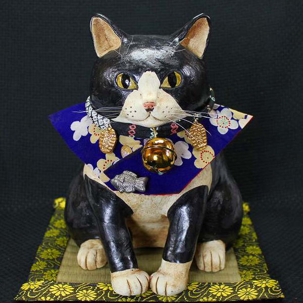 すみ田理恵 作 福助猫 招き猫 猫の焼き物たち 皿や器や招き猫画像