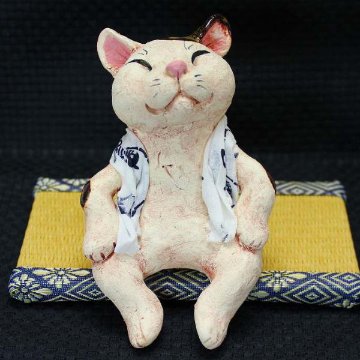 おちょこ 作 湯上がり猫 猫の焼き物たち 皿や器や招き猫画像