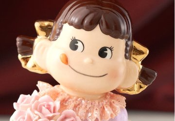 ペコちゃん レースドール パールピンク プレミアムセレクション 不二家 ペコちゃん ポコちゃん ペコポコ ミルキー TK名古屋人形製陶 テーケー名古屋人形製陶の画像