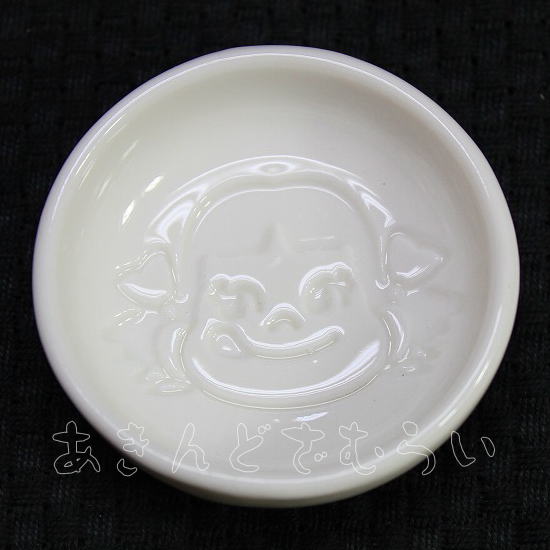 ペコちゃんのミニ醤油小皿 全3種コンプリートセット レインボー 不二家 カプセルトイ ガチャガチャ ガシャポン ガチャポンの画像