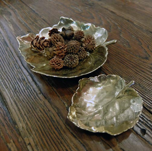 ブラス　トレイ　葉っぱ Lの画像