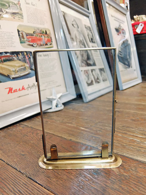 ブラス フレーム スタンド付 Ｓの画像