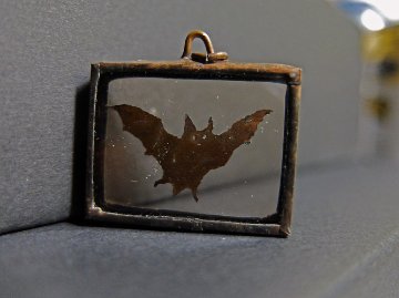 Copper pendaant top Bat 蝙蝠画像