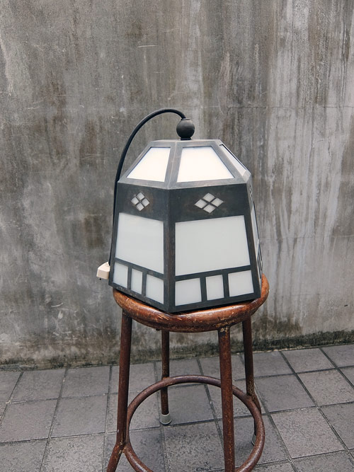 ペンダントランプ 武田菱入りの画像