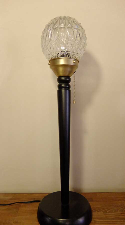 オリジナルデスクランプのベース＋ガラスボール / カットの画像