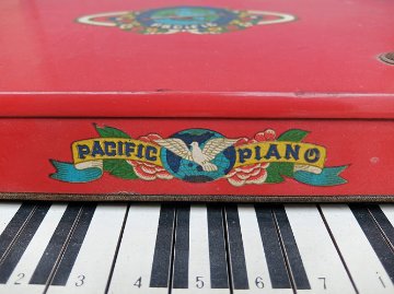 子どもピアノ Baby Grand Piano "Pacific"画像