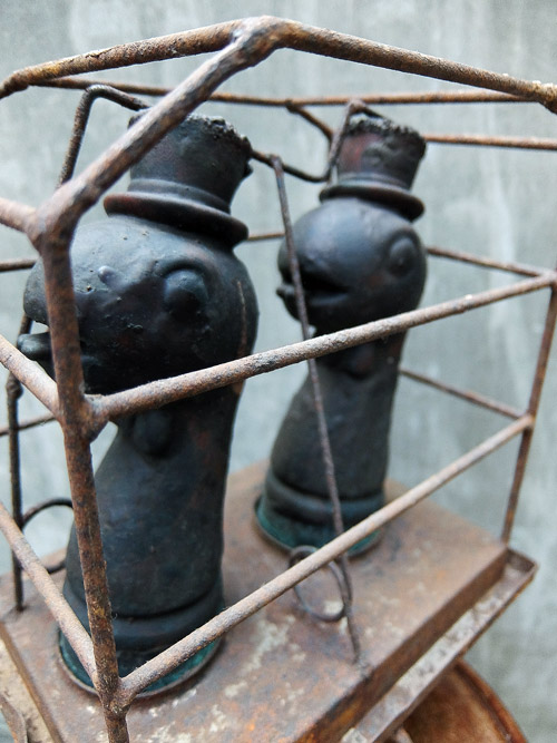 貯金箱の型　へびの画像