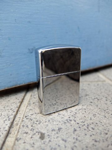 zippo armer solidの画像