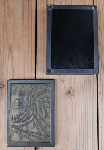 1964年 首都高開通記念タバコ入れの画像