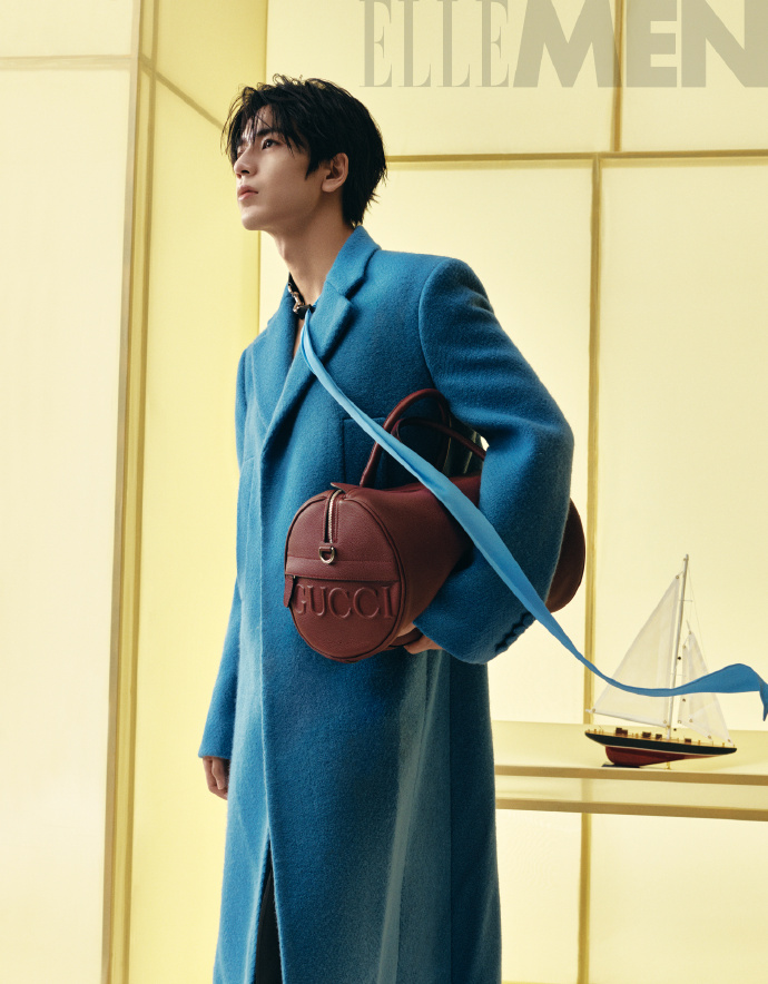 【メール便送料無料】雑誌/ ELLEMEN睿士 2024年8月 中国版　張凌赫（ジャン・リンホー）：表紙！記事掲載！ エル・メン　中国雑誌 CHINA MAGAZINEの画像