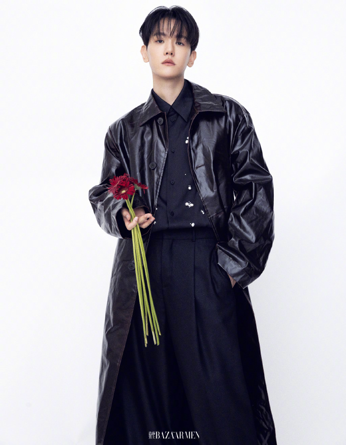 【メール便送料無料】雑誌/ 芭莎男士 2024年8月 中国版　ベクヒョン（EXO/エクソ/BAEKHYUN/邊伯賢）：表紙！記事掲載！ Harper’s BAZAAR MEN STYLE ハーパーズバの画像
