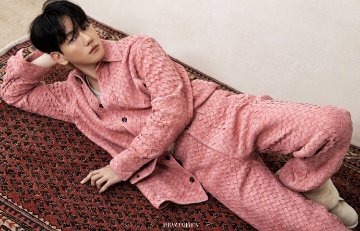 【メール便送料無料】雑誌/ 芭莎男士 2024年8月 中国版　ベクヒョン（EXO/エクソ/BAEKHYUN/邊伯賢）：表紙！記事掲載！ Harper’s BAZAAR MEN STYLE ハーパーズバの画像