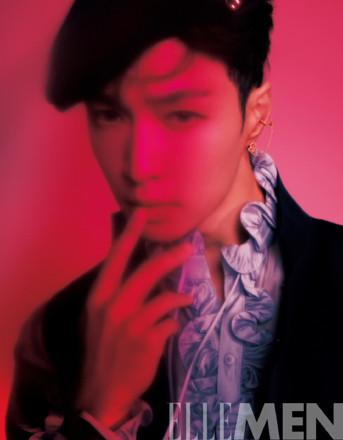 【メール便送料無料】雑誌/ ELLEMEN睿士 2024年9月 中国版　張藝興（レイ/チャン・イーシン/EXO）：表紙！記事掲載！ エル・メン　中国雑誌 CHINA MAGAZINEの画像