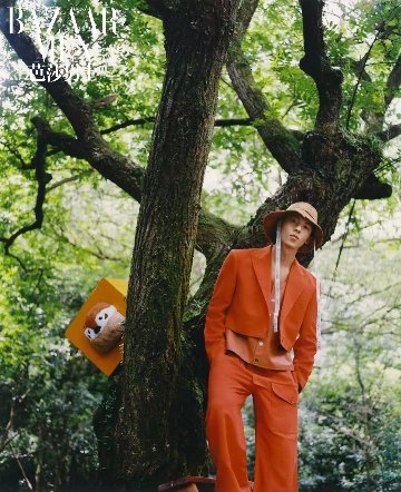 雑誌/ 芭莎男士 2022年8月 中国版　許光漢（グレッグ・ハン/Greg Hsu）：表紙！記事掲載！ Harper’s BAZAAR MEN STYLE ハーパーズバザー メンスタイル　中国雑誌の画像