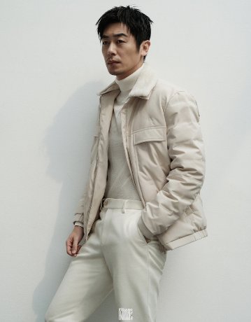 雑誌/ Madame FIGARO Hommes 費加羅雜志 2022年9月 中国版　朱亞文（チュー・ヤーウェン）：表紙！記事掲載！ マダムフィガロ オム　中国雑誌の画像