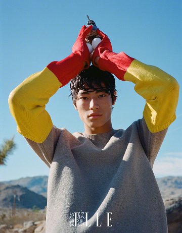 【メール便送料無料】雑誌/ SUPER ELLE欣漾 2022年12月 中国版　Brando Erba（ブランド・エルバ）：表紙！記事掲載！ スーパー・エル　中国雑誌 CHINAの画像