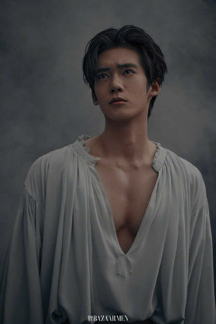 【メール便送料無料】雑誌/ 芭莎男士 2023年10月 中国版　烏爾善（ウー・アルシャン）＆娜然（Narana）＆于適（ヨッシュ/Yosh Yu）：表紙！記事掲載！ Harper’s BAZAAR Mの画像