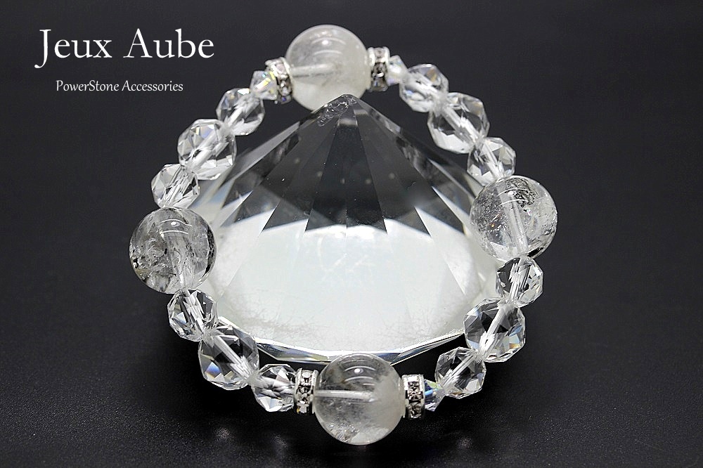 ＜完売＞清廉潔白 極上の浄化 魔除け 願望実現 現状打破 ヒーリング スピリチュアル ブレスレット ホワイトファントムクォーツ ラネージュ エンジェル エレスチャルクォーツ入り 天然石 パワーストーンの画像