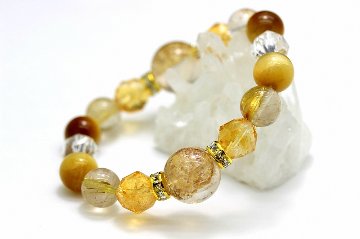 【完売】風の妖精が導く ― 成功と繁栄のゴールドブレスレット｜シルフの石×ゴールドルチル×シトリン×タイガーアイ 金運・財運・仕事運アップ 天然石パワーストーン通販 ジュ・オーヴの画像