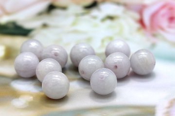 【奇跡を呼ぶ聖なる翡翠】ラベンダー翡翠 約11mm｜平和と癒しを授ける希少ストーン 天然石パワーストーン通販 ジュ・オーヴの画像