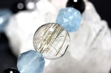 壮麗！金運 仕事運 ギャンブル運 くじ運アップ 魔除けブレスレット ゴールドルチルクォーツ＆ゴールドブラウンルチルクォーツ 大玉入り 天然石 パワーストーンの画像
