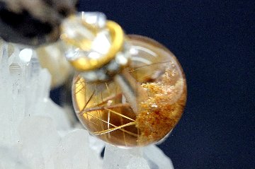 ＜完売＞財を溜め込む！幸せを逃さない！金運 財運 健康 長寿 ガーデンクォーツ ストラップ 天然石 パワーストーンの画像