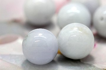 【大玉】ラベンダー翡翠 13.5mm 粒売り｜平和・癒しを呼ぶ  天然石パワーストーン 通販 ジュ・オーヴの画像