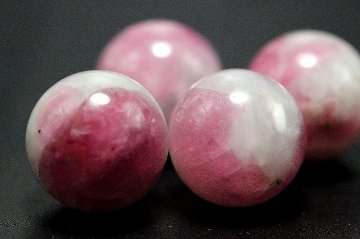 魅了する！愛と情熱をもたらす シャルマン（ルベライト入りピンクトルマリンシリカAAA） 約14〜14.5mm 大玉 粒売り 天然石 パワーストーン 通販 ジュ・オーヴの画像