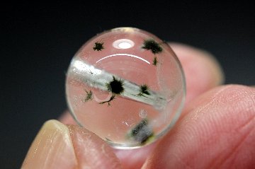 クローライトインクォーツ ウリエル（Uriel）粒売り 約12.5mm｜神の炎で邪気を焼き尽くす・最強浄化と癒しの守護石｜天然石パワーストーン通販 ジュ・オーヴの画像