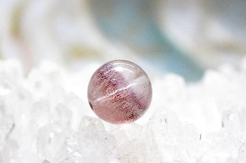 【完売】世界にひとつ【1点限り】愛と魅力の石 ストロベリークォーツ 粒売り 約12mm  愛を独り占め✨ 魅力と華やぎをもたらす魔法のストーン　天然石 パワーストーン 通販 ジュ・オーヴの画像