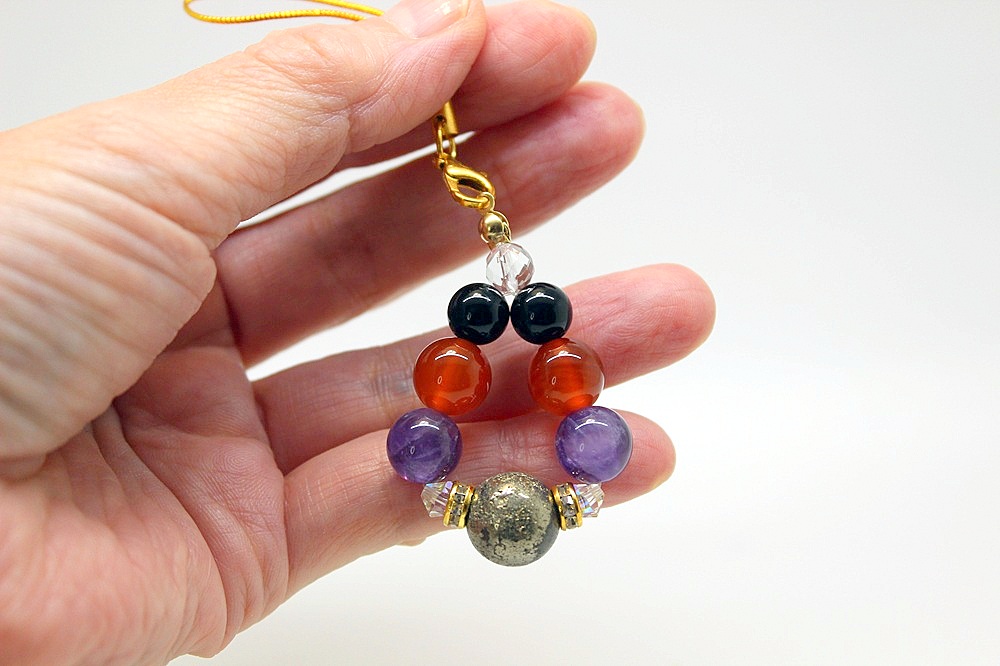 Halloween限定 魔女の護符ストラップ｜魔除け・邪気祓い・金運のお守り