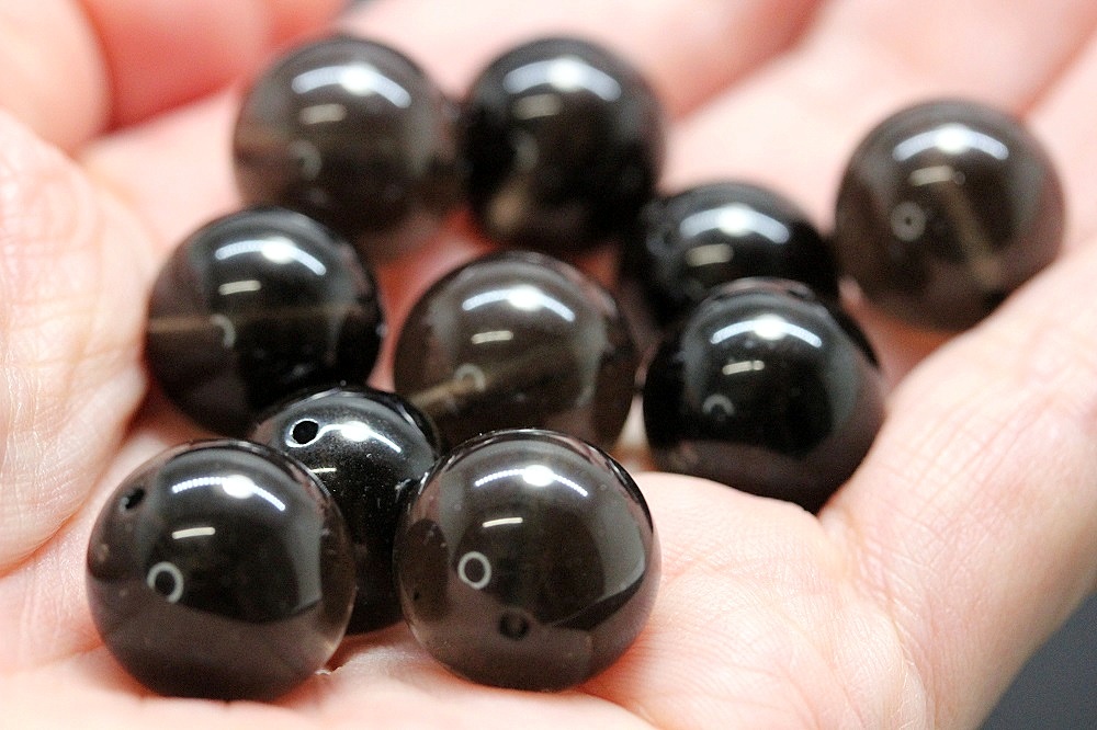 【大玉】ソード・オブ・チンターマニ～天の裁きの隕石・闇を斬り裂く聖なる剣～ 粒売り 約14〜14.5mm 天然石 パワーストーン 通販 ジュ・オーヴの画像