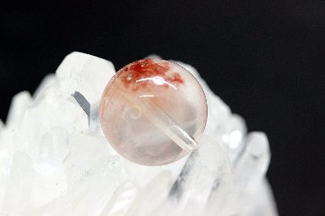 魅惑と金運を引き寄せるレッドラビットファークォーツ ―粒売り 約12mm｜天然石パワーストーン通販 ジュ・オーヴの画像