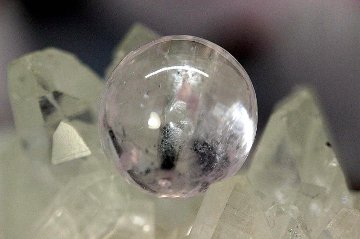 ＜完売＞女神の微笑み ロゼ・クンツァイト 約12.4mm 粒売り｜恋愛成就・癒し・愛され運アップ 天然石パワーストーン通販 ジュ・オーヴの画像