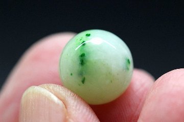 【完売】瑞祥翡翠（ずいしょうひすい） 約11.5mm ミャンマー産｜健康・長寿・病気回復を導く吉兆の天然石パワーストーン通販 ジュ・オーヴの画像