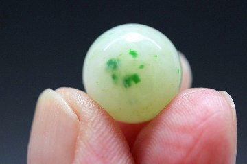 【完売】瑞祥翡翠（ずいしょうひすい） 約11.5mm ミャンマー産｜健康・長寿・病気回復を導く吉兆の天然石パワーストーン通販 ジュ・オーヴの画像