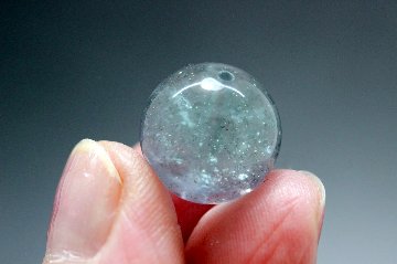 ドラゴンズ・フォーチュン・コア （パイライトインフローライト） 約14mm 大玉｜金運財運・魔除け・邪気祓いの希少石｜天然石パワーストーン通販 ジュ・オーヴの画像