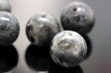 援軍ラルビカイト｜勝利・守護・逆転ストーン 粒売り 約12mm｜天然石パワーストーン通販 ジュ・オーヴの画像