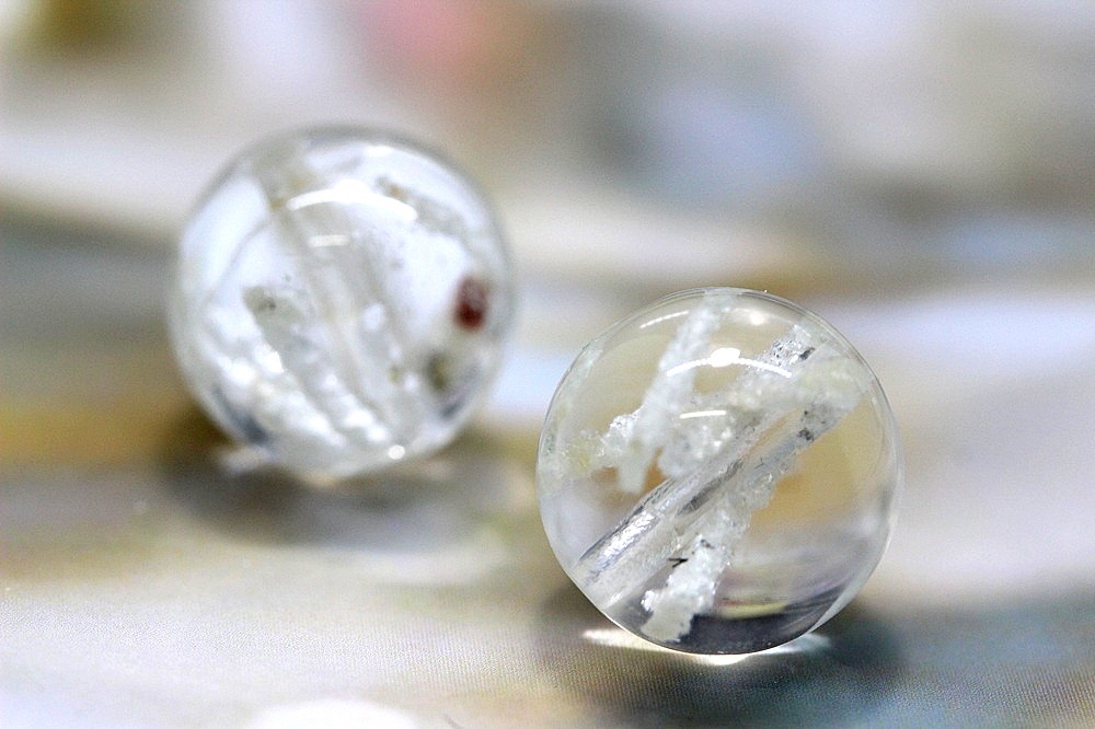Jardin Blanc（ジャルダン・ブラン） ホワイトガーデンクォーツ 粒売り 約12mm（2石限定） 金運・浄化・人間関係調整の天然石 天然石パワーストーン通販 ジュ・オーヴの画像
