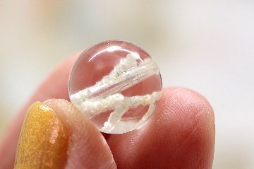 Jardin Blanc（ジャルダン・ブラン） ホワイトガーデンクォーツ 粒売り 約12mm（2石限定） 金運・浄化・人間関係調整の天然石 天然石パワーストーン通販 ジュ・オーヴの画像