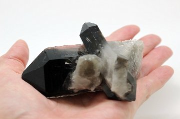最強の守護と浄化 モリオン（黒水晶）クラスター 約10cm 天然石パワーストーン通販 ジュ・オーヴの画像