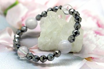健康運・病気回復・生命力アップ テラヘルツ鉱石×ラベンダー翡翠×ヒマラヤ水晶 ブレスレット｜強力ヒーリング・浄化・天然石パワーストーン通販 ジュ・オーヴの画像
