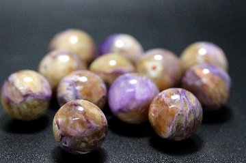 【ローズ・ルネサンス】ピンクチャロアイト 約13〜13.5mm 大玉 粒売り｜恋愛運・良縁・婚活・心の癒し・愛の再生を導く天然石｜ジュ・オーヴの画像