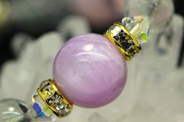 【恋人到来の予感】愛される運命を引き寄せる ストロベリークォーツ×クンツァイト デザインブレスレット｜恋愛成就・良縁・結婚運・魅力アップ｜天然石パワーストーン通販 ジュ・オーヴの画像