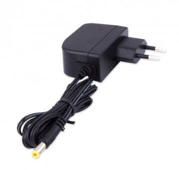 ZN063 12V/1A DC adapterの画像