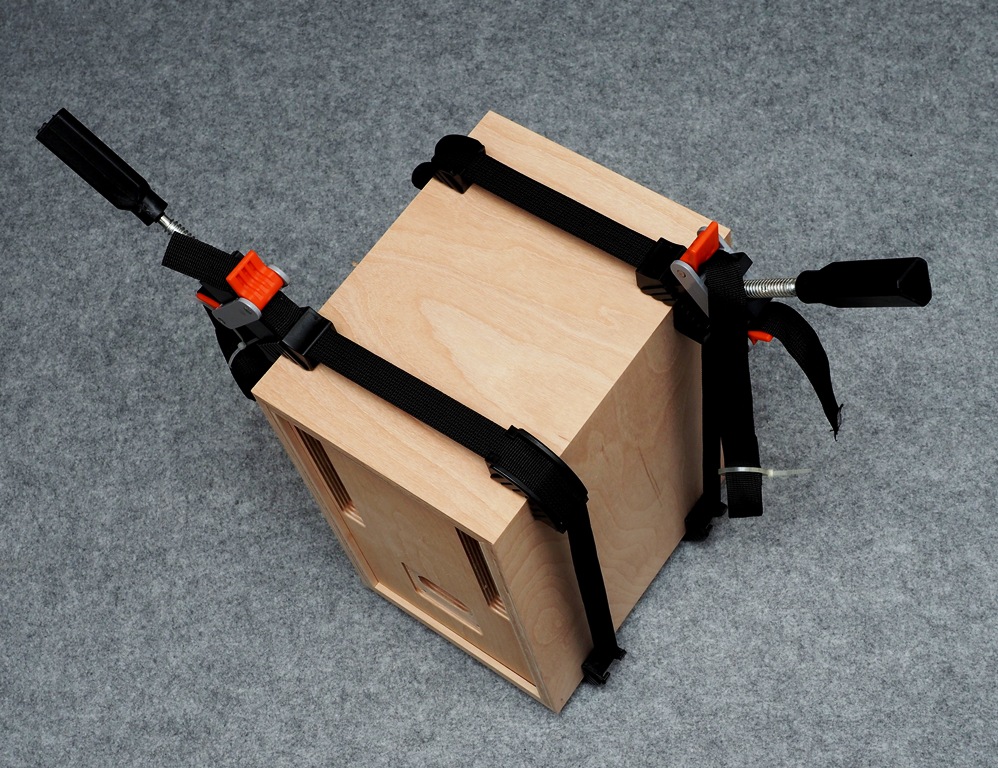 【希少】F.C.Real.Bristol touch speaker 箱付き SOPH.NEWS