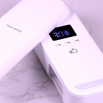 NAILERS' Cordless UV/LEDライト 『Thumbs up』(TU-1)の画像