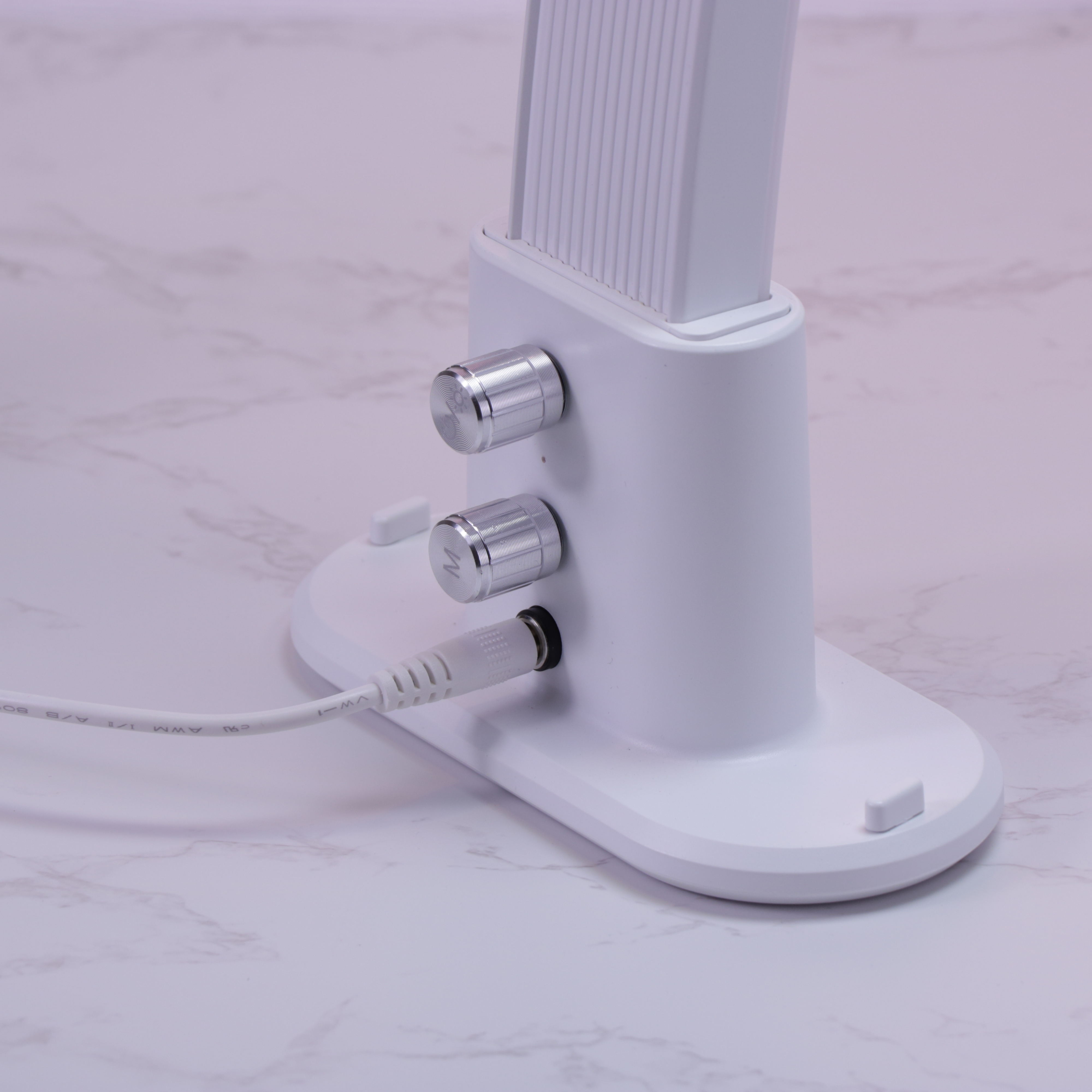 SALON DESK LIGHT ARCの画像