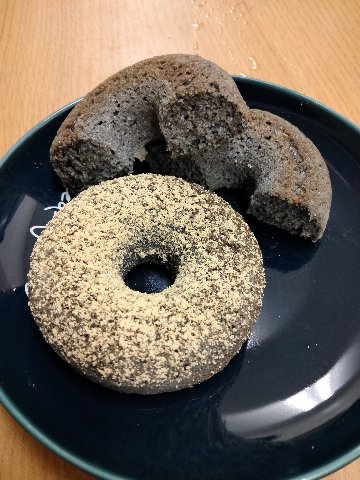 グルテンフリーお米ととうふの焼きどーなつ　和輪（わわ）　塩きなこ　他の画像